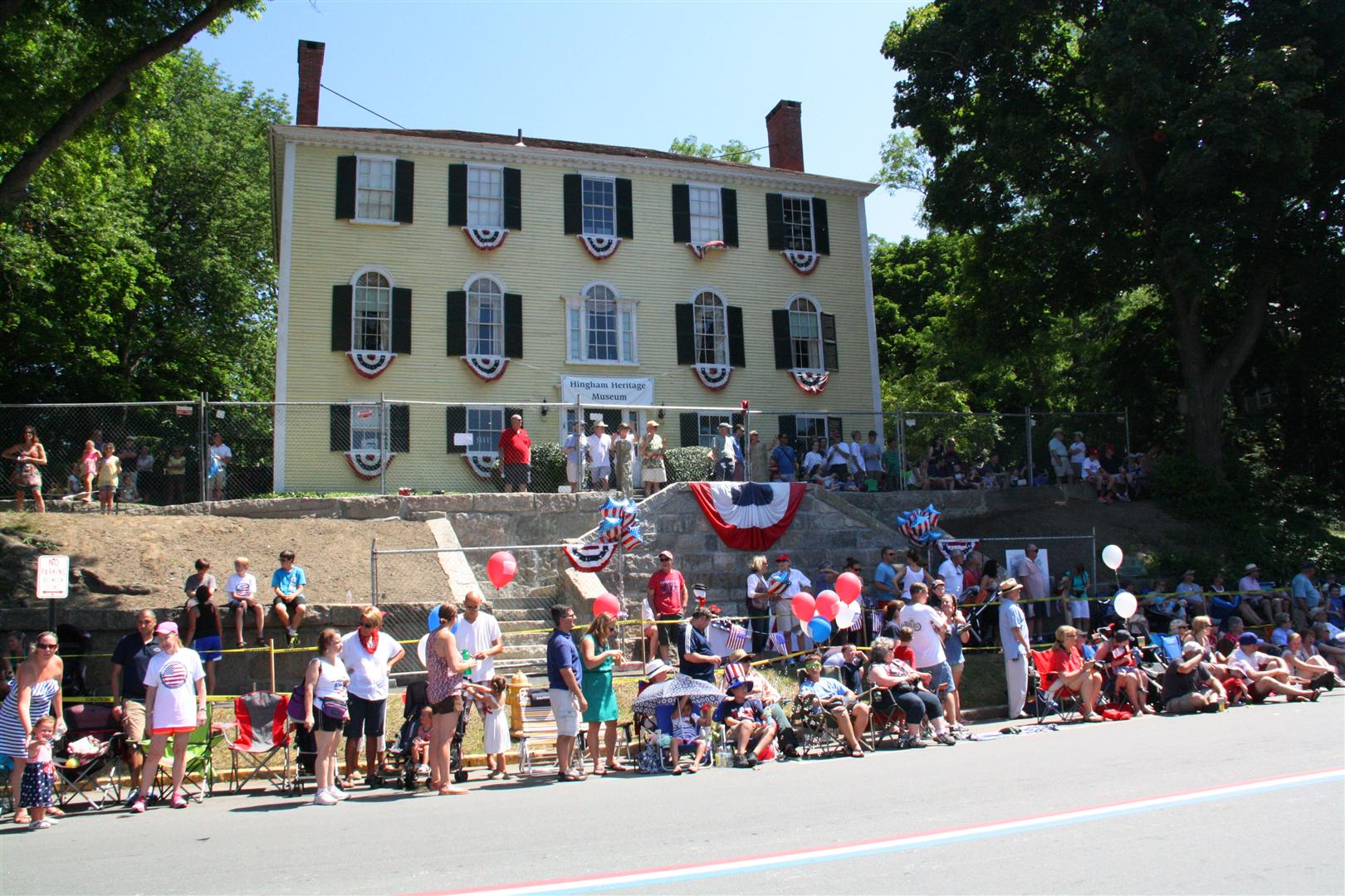 Parade Watchers